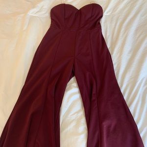 Maroon sweetheart neck jumpsuit